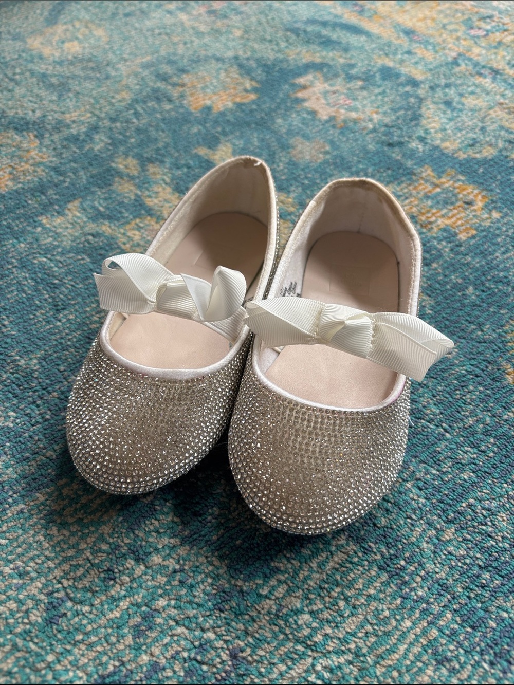 Girls Sparkle Bow Mary Jane Flats - Silver